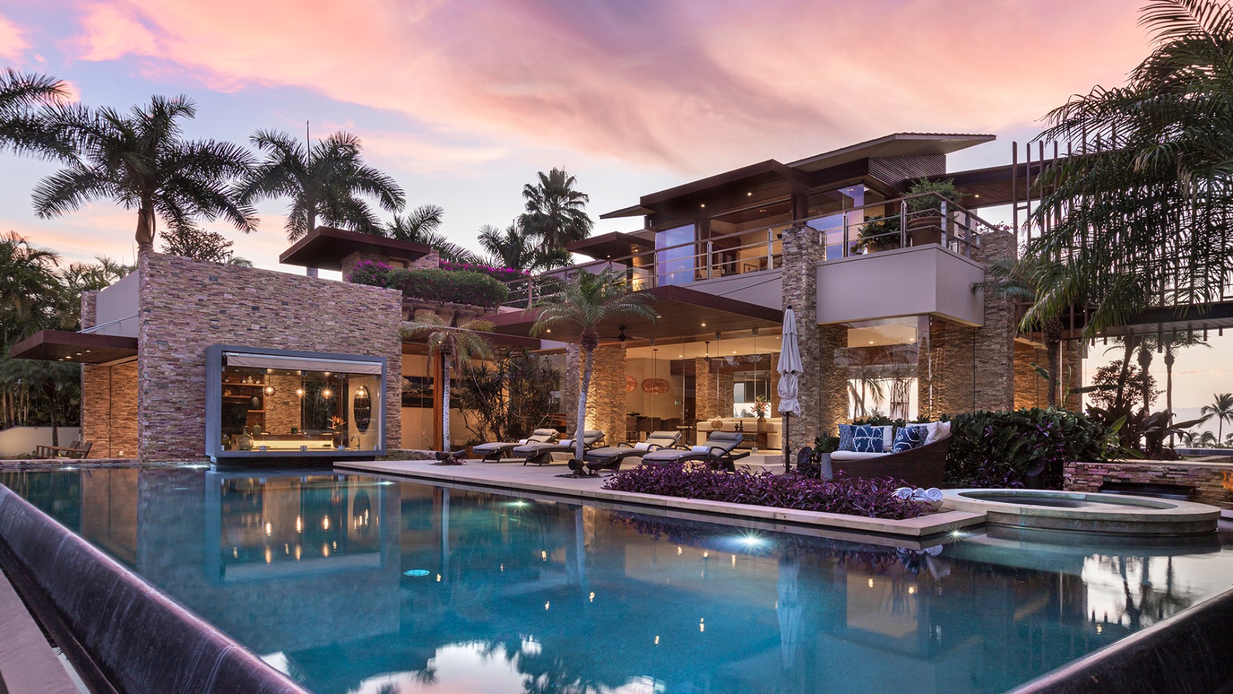 Luxury-Rentals-Punta-Mita---Ocean-Views---Casa-Herradura - Portada.jpg